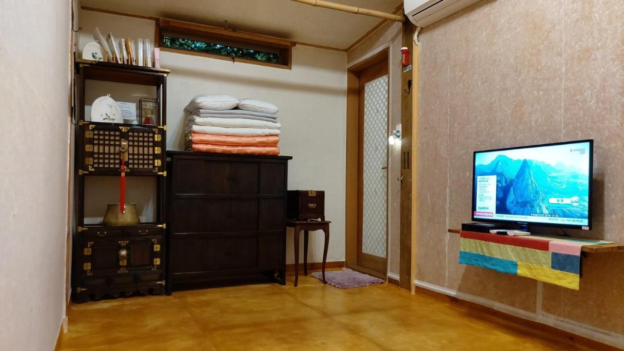 ホテル チョンジュ ブルー クレードル ハノク ペンション 全州市 エクステリア 写真